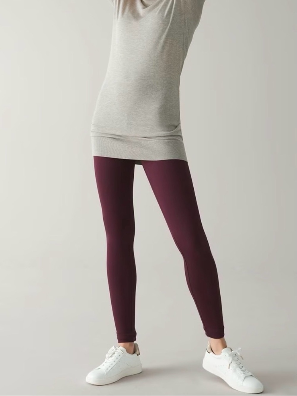 WHBM Instantly Slimming Leggings in Cabarnet